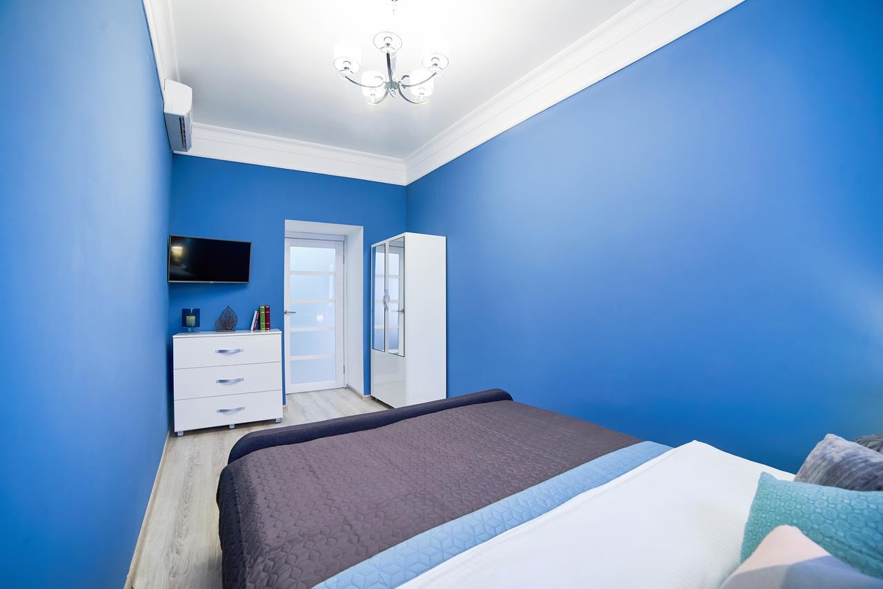 Romantic Apartment In The Сity Сenter Lviv Kültér fotó